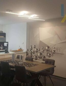 Exklusive Doppelhaushälfte mit 4 Zimmern + 2 Zimmer Homeoffice, Garten und Doppelgarage - Rohrbach (Bayern)