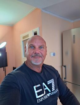 54 Jähriger junggebliebener Mann sucht passende Frau - Wuppertal