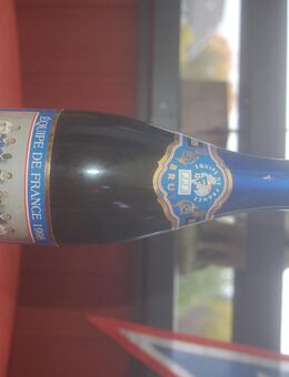 Weltmeisterchampagner zu verkaufen - Sankt Augustin Zentrum