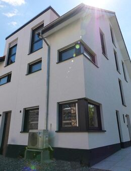 Moderner Neubau mit hochwertiger Ausstattung in zentraler Lage - Paderborn
