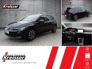 VW Golf, 1.5 TSI Active, Jahr 2021 - Ulm