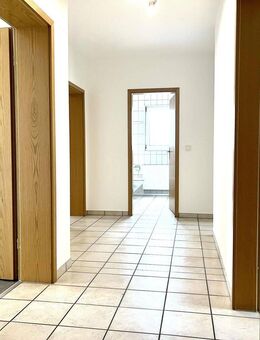 Helle 3 ZKB frisch renovierte Wohnung - Lörzweiler
