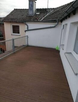 **4-Zimmer Dachgeschoss Wohnung im Zentrum mit großer Dachterrasse** - Seesen