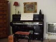 Klavier von der französischer Marke "RAMEAU" - Kappelrodeck