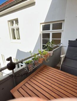 Moderne 3-Zimmer-Altbauwohnung mit Balkon in Hannover-List, nahe Eilenriede und Pelikanviertel - Hannover
