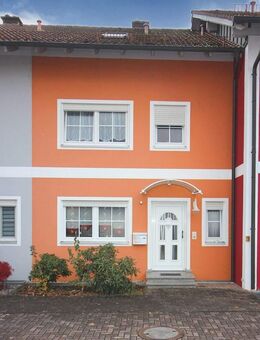 Gepflegtes Reihenmittelhaus in ruhiger, bevorzugter Wohnlage von Plattling - Plattling