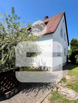 gediegene Wohnlage nahe dem Dechsendorfer Weiher...ZFH mit sonnigem Grundstück in Dechsendorf - Erlangen
