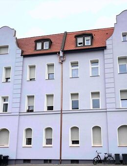 4 Zimmer Wohnung mit Balkon - Bernburg (Saale)