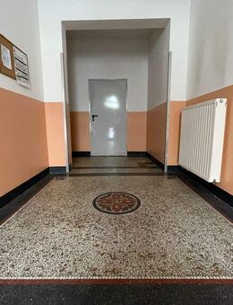 2-Zimmer Wohnung mit Balkon - Plauen