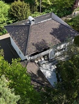 Charmantes Haus in Wildeshauser Bestlage von Bäumen umrahmt - Wildeshausen