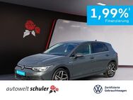 VW Golf, 2.0 TSI VIII Style, Jahr 2023 - Villingen-Schwenningen