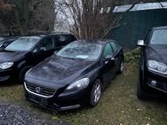 Volvo V40, D2 Kinetic, Jahr 2013 - Herten