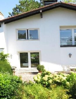 Ihr Traumhaus? Weitblick, Ruhe, ideal für Kinder, Schwimmbad, Sauna, bis 8,5 Zimmer, Saniert, PV-Anlage, Dämmung - Andechs