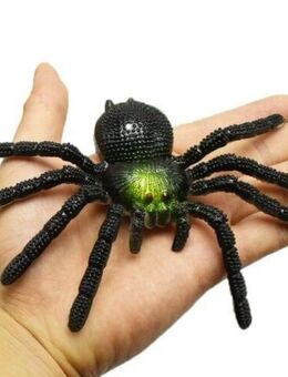 Fake Spinne Gummi Künstliche Vogelspinne Witz Scherz Streich 15x9cm 15,90 €* - Villingen-Schwenningen