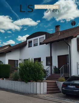*Besonderes 2-Familienhaus in Asperg* Top-Wohnlage mit Haus-im-Haus-Charakter in tollem Wohnumfeld! - Asperg