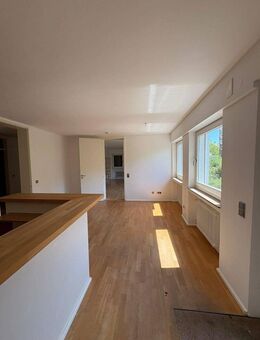 Schöne 80qm Wohnung in 66123 Saarbrücken zu vermieten - Saarbrücken
