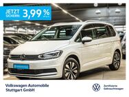 VW Touran, 1.5 TSI Move, Jahr 2023 - Stuttgart