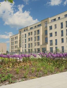 Hochwertige Eigentumswohnung mit Balkon & Tiefgarage in idyllischer Wasserlage - Berlin