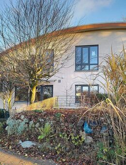 Designerhaus zum Leben & Arbeiten direkt an weitläufigen Feldern an der Hamburger Stadtgrenze - Norderstedt