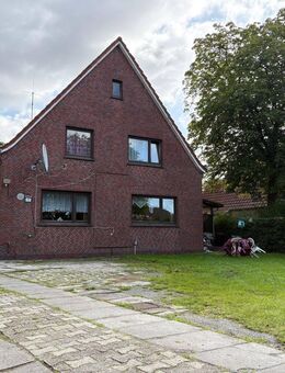 *** Aurich City Attraktives Zweifamilienhaus mit Bauoptionen in zweiter Reihe möglich *** - Aurich