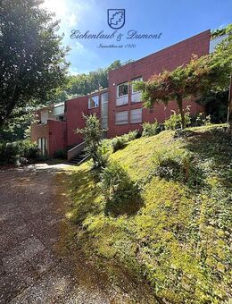 Helle renovierte 4-ZKB mit Balkon + Garage in Höhenlage / St.Arnual - Saarbrücken