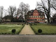 Terrassenwohnung mit Garten im Schlosspark in Frankfurt Nieder-Erlenbach - Frankfurt (Main)