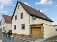 Mehrgenerationen-geeignetes Ein- bis Zweifamilienhaus mit großem Grundstück in Steinheim (Hanau) - Hanau (Brüder-Grimm-Stadt)