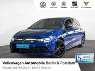 VW Golf, 1.5 TSI VIII R-Line Black IQ-Light, Jahr 2022 - Berlin