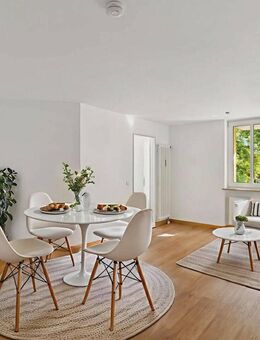 Sofort bezugsbereit: Charmante Wohnung mit Balkon und Blick ins Grüne, inkl. Tiefgaragenstellplatz - Geretsried