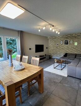 Einfamilienhaus mit Einliegerwohnung und Traumgarten - Waldshut-Tiengen