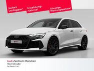 Audi RS3, Sportback onic, Jahr 2022 - München