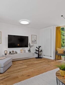 *** Ein TRAUM von einem Haus mit Terrasse direkt im Park *** Top-renoviert für Singles und Paare *** - Krumbach (Schwaben)