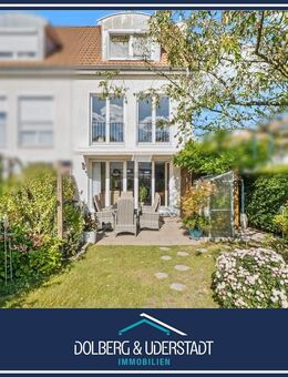 Modernes 6-Zimmer-Endreihenhaus mit ca. 173 qm Wohn-/ Nutzfläche & TG-Stellplatz in HH-Tonndorf! - Hamburg