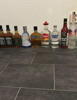Alkohol 15 Flaschen neu - Bremen