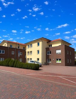 Barrierefrei & gepflegt: 3 - Zimmer-Eigentumswohnung mit Balkon, Stellplatz & Aufzug in Bockhorn (Friesland) - Bockhorn (Niedersachsen)