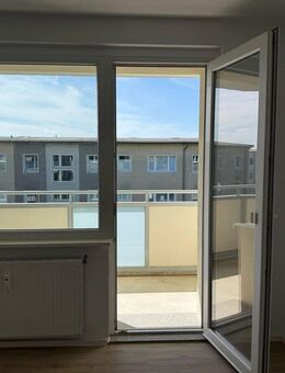 Attraktive 1-Raum Wohnung mit Balkon in Samtens - Samtens