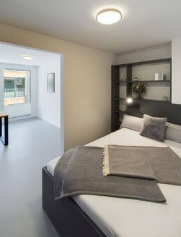 Zentrales + möbliertes Apartment mit Balkon in Oldenburg: ideal für Berufseinsteiger | Suite - Oldenburg