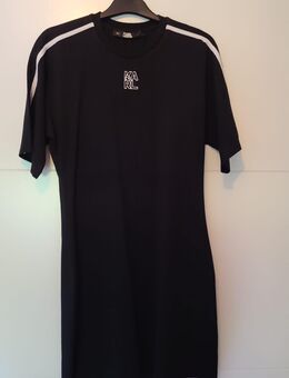 Elegant sportliches Kleid - Köln