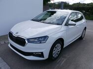 Skoda Fabia, 1.0 MPI Ambition Comfort Plus FRONT, Jahr 2022 - Achern