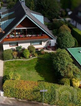 Platz für jede Lebensphase - viel Wohnfläche, starke Substanz, Top-Lage Sasel! - Hamburg