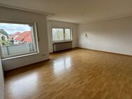 Renovierungsbedürftige 4-Zimmerwohnung mit Balkon - Bielefeld