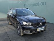 Volvo XC40, R Design, Jahr 2021 - München