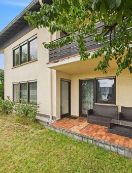 Gepflegtes EFH mit großem Garten und Einliegerwohnung in ruhiger Wohnlage von Kümbdchen bei Simmern. - Kümbdchen