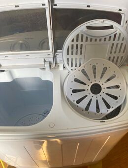 Free used laundry machine for small Apt. Free if you pick it ip - München