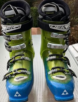 Fischer V8 XTR Skischuhe - Hatten