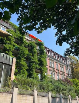 Traumlage an der Hallerwiese – Lichtdurchflutete 3-Zimmer-Eigentumswohnung mit großem Balkon & Garage - Nürnberg