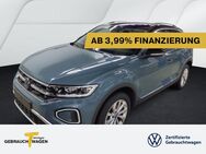 VW T-Roc, 1.5 TSI STYLE, Jahr 2023 - Bochum