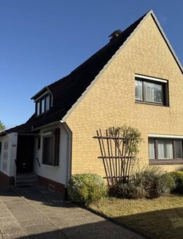 PURNHAGEN-IMMOBILIEN - Einfamilienhaus mit Garage in gesuchter Wohnlage von Bremen-Lesum - Bremen
