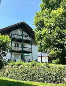 Familienfreundliche 4-Zi.- Whg in ruhiger Lage - 1.OG mit Balkon - Eggenfelden