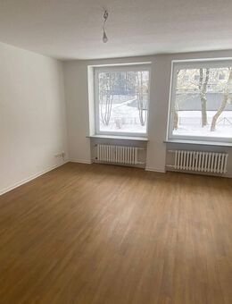 ERSTBEZUG NACH KOMPLETTRENOVIERUNG - HELL UND FREUNDLICH IM 1. OG - NEUES DUSCHBAD - Clausthal-Zellerfeld